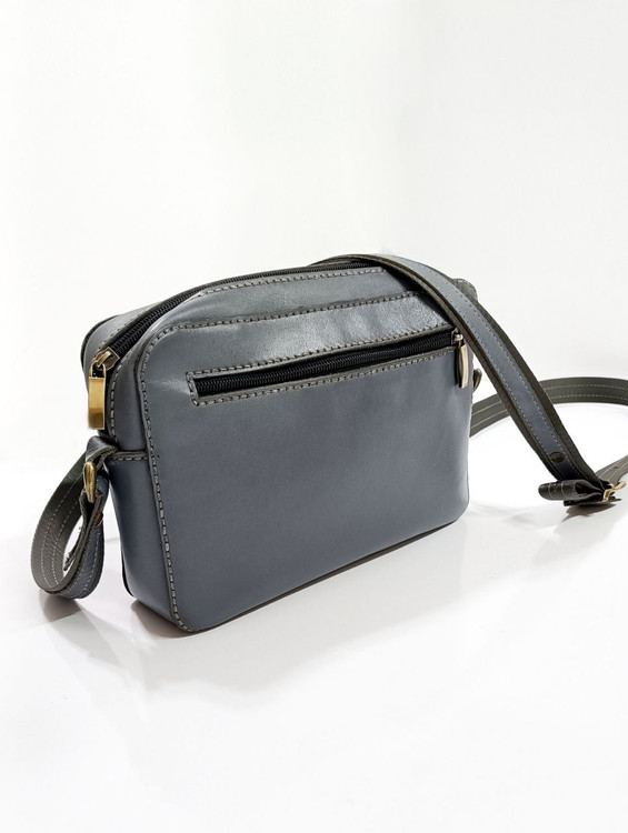 کیف دوشی چرمی شکوفه مدل Shokoufeh Urban